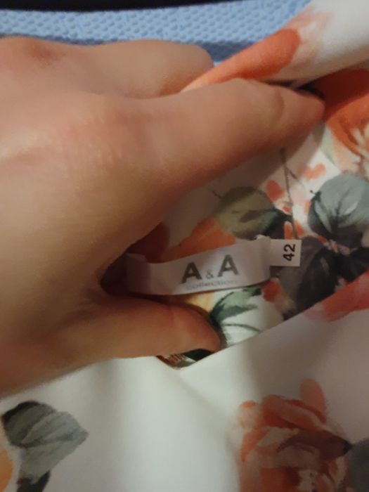 Suknia sukienka asymetryczna kwiaty