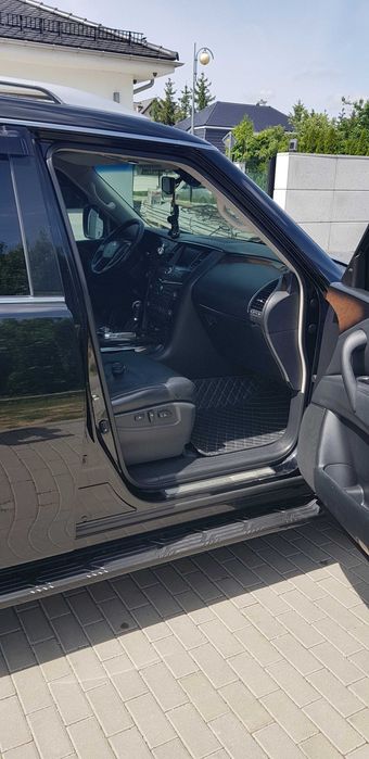 Infiniti QX80 Europa