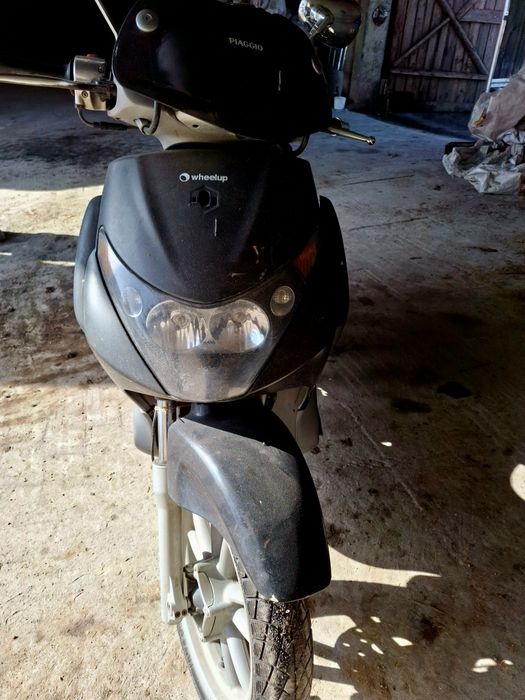 Skuter Piaggio Beverly. 125