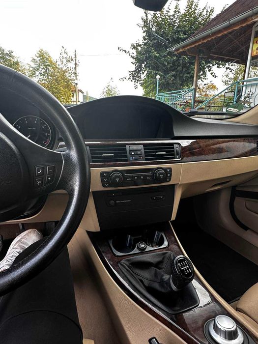 Підстаканник BMW E90 / E91 / E92 / E93.