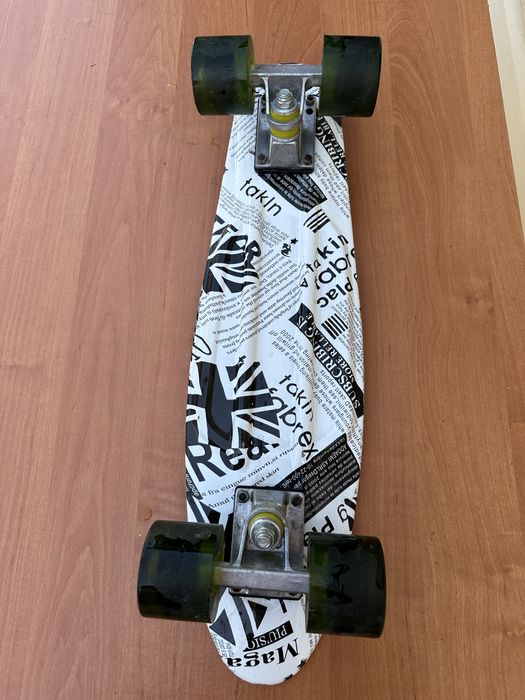 Скейтборд в хорошем состоянии