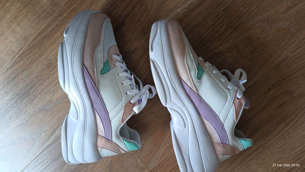 Sneakersy pastelowe sportowe gruba podeszwa śliczne
