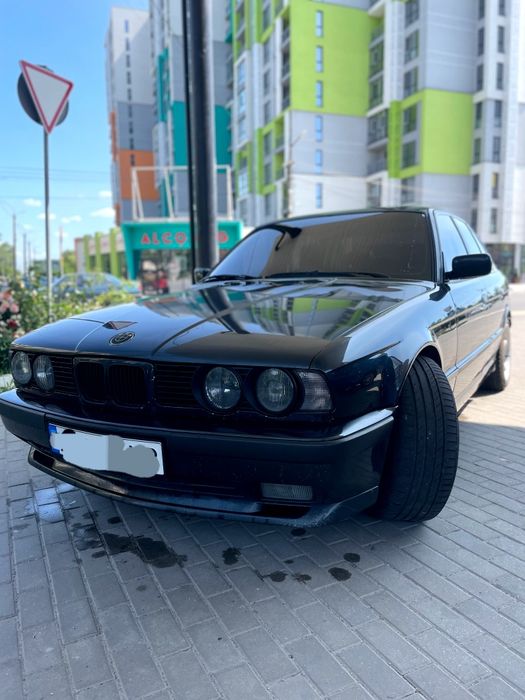 Продам. BMW E34,