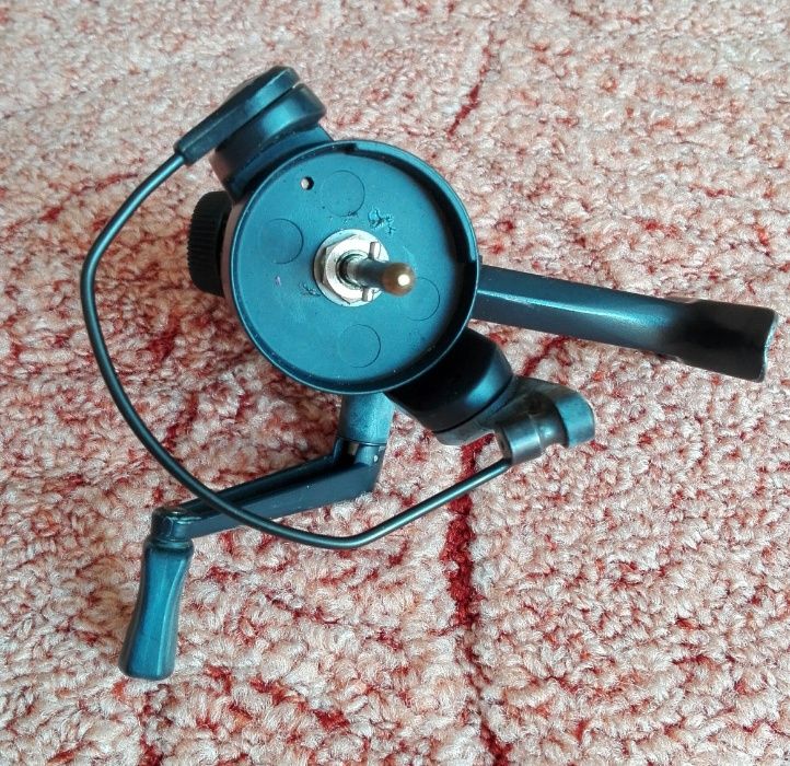 Kołowrotek Abu Cardinal C4 z  drugą szpulą