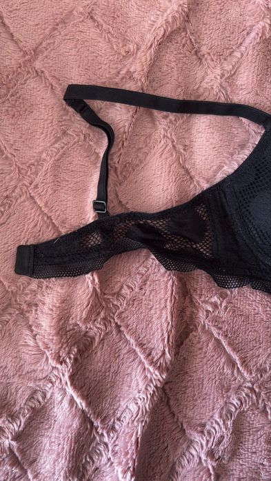 Sutiã preto com renda