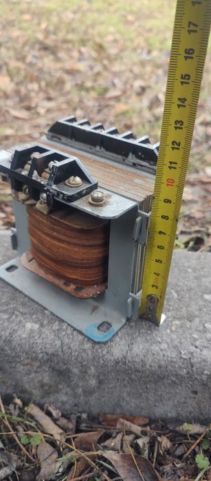 Продаються б/в трансформаториі