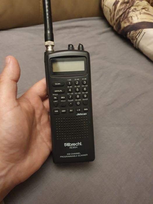 Skaner radiowy Albrecht AE95H