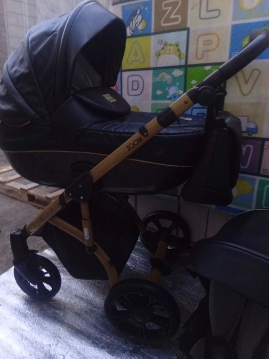 Продам дитячу коляску 2 блока Miobaby  повний комплект.