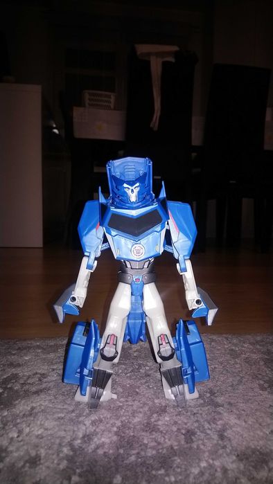 Transformer auto/robot zabawka