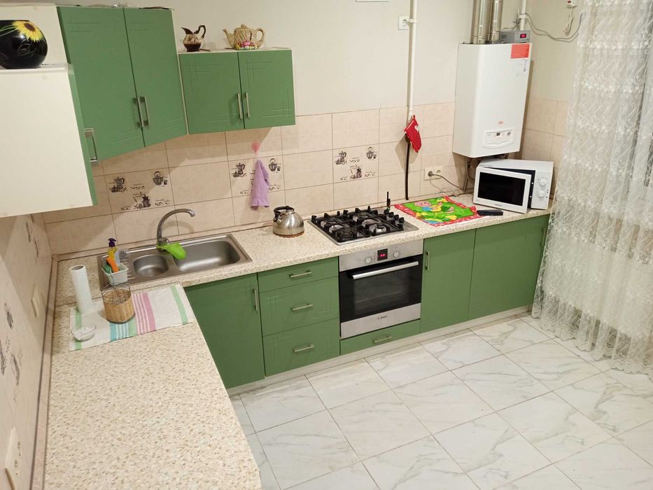 Посуточно 1к Бучанский парк рядом, для дружной семьи