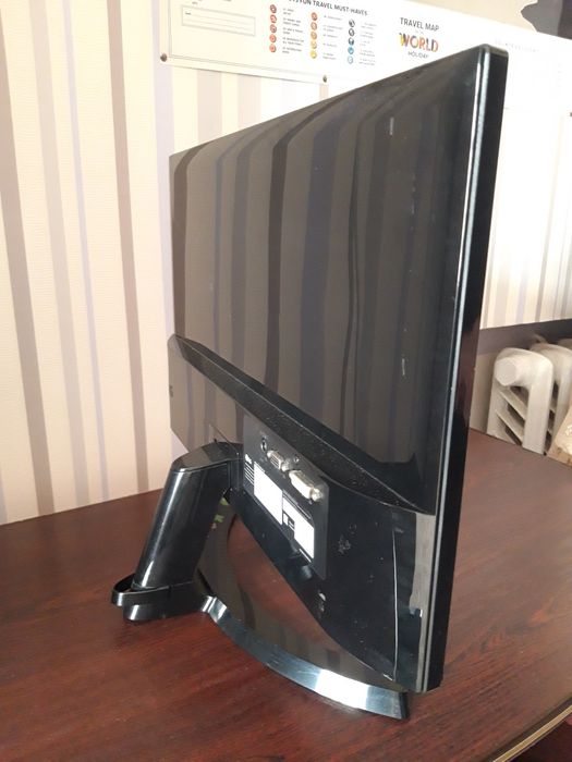 Продам монитор Lg