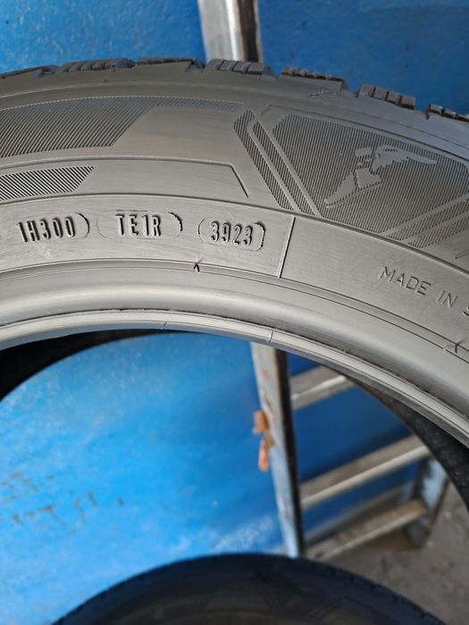 Opony 225/55R17 GOODYEAR