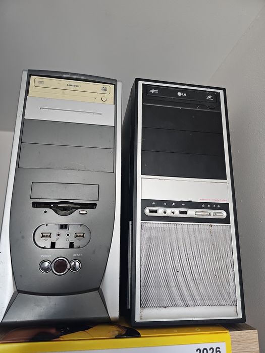 Stare komputery biurowe