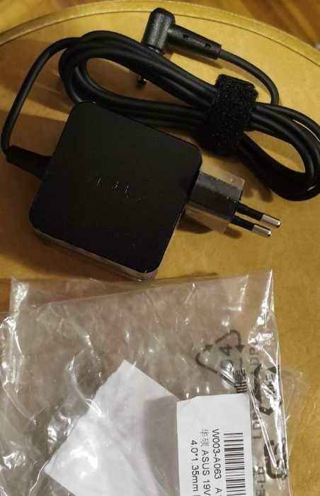Carregador Original Asus 19V / 2.37 AMP – 45W