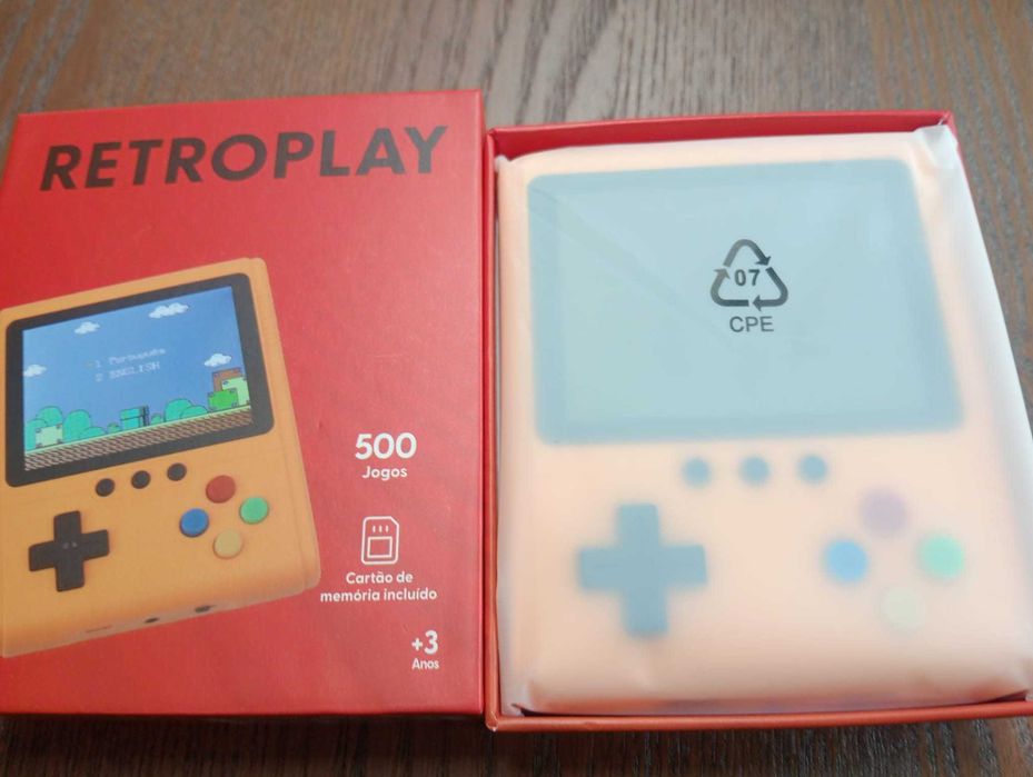 Consola Portátil Retroplay 500 Jogos (NOVA EM CAIXA) – Estilo Retro