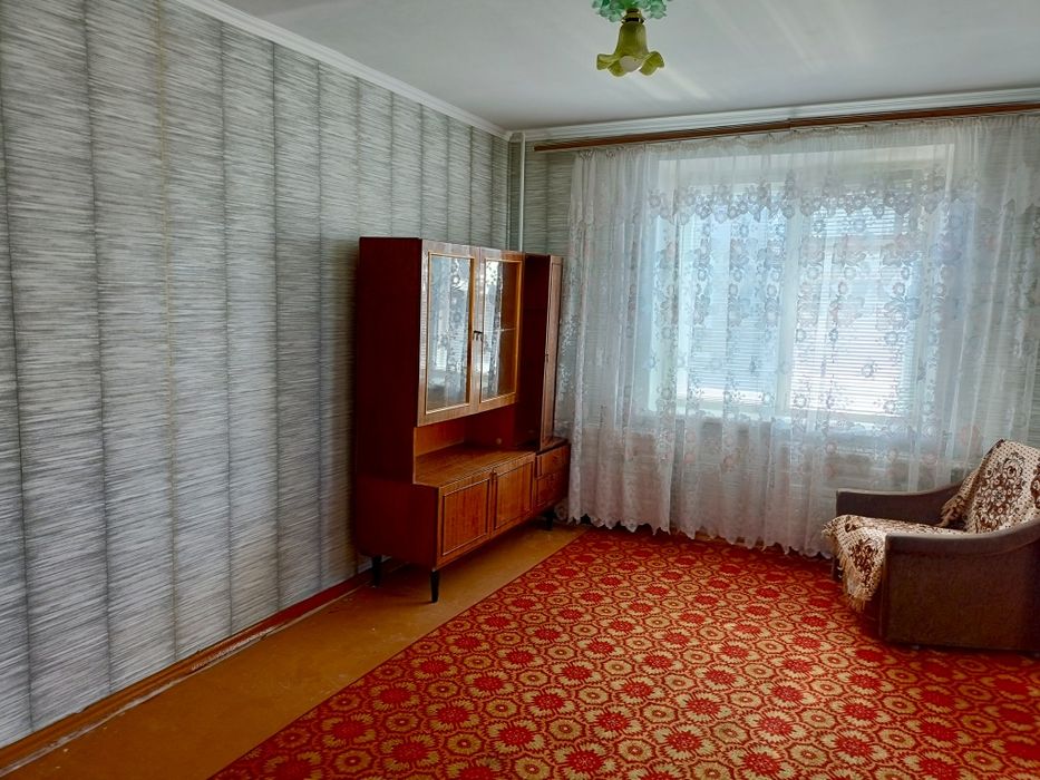 Є світло. Є гаряча вода. Центр. МаКдональдс.