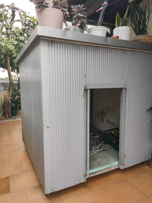 Casa para Cães ou Multiusos
