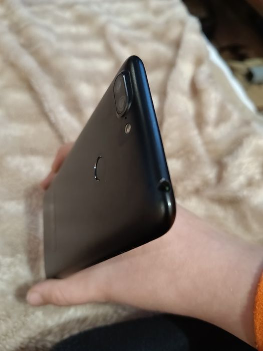 Продам Lenovo S5 K520