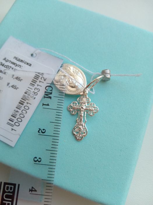 Серебряная ладанка овальная женская Богородица Матерь Божья кулон меда