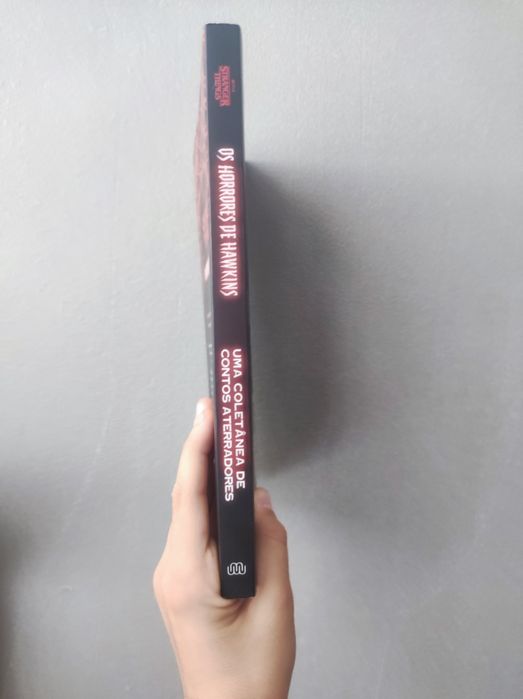 Livro: Stranger Things Os Horrores de Hawkins Oficial