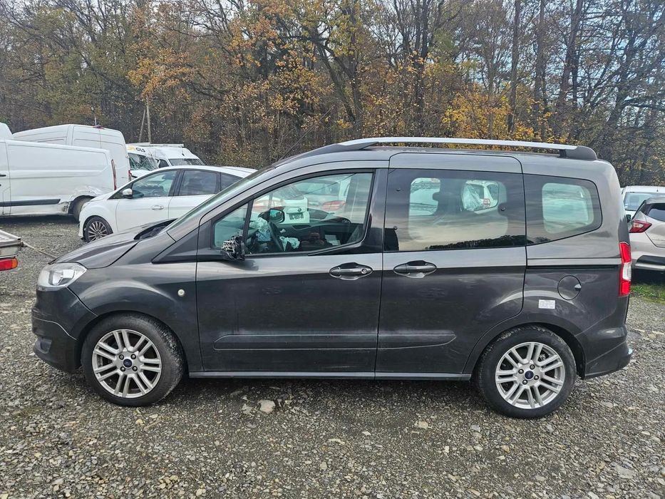 Ford Tourneo Courier