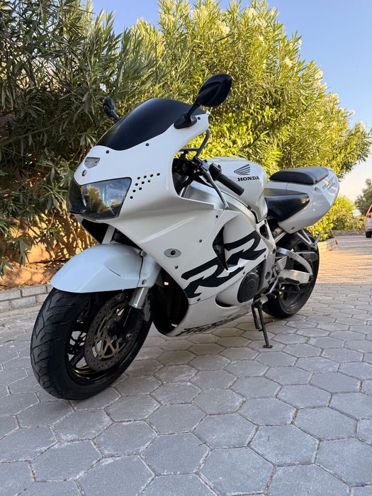 Honda CBR  CBR 900 RR