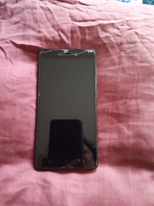 Смартфон Xiaomi, Редми 3S.