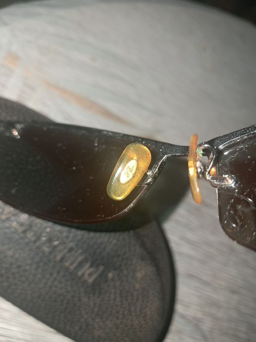 Óculos ray.ban semi novo