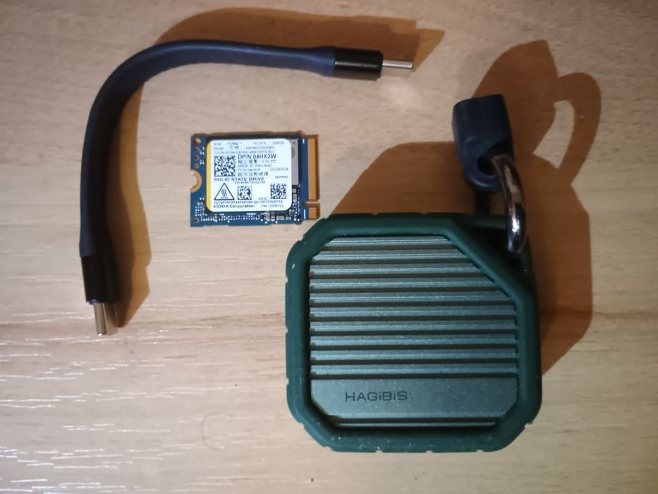 Hagibis 2230 M.2 NVMe та SSD Kioxia 2230 PCIex4 Gen4 NVMe 256 ГБ (BG6)