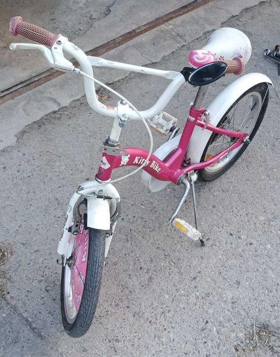 Karbon Kitty Bike 16
