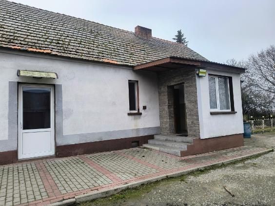 Wynajmę dom i budynki gospodarcze