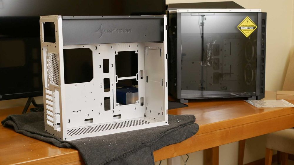 Caixa personalizada com tema Dragon Ball