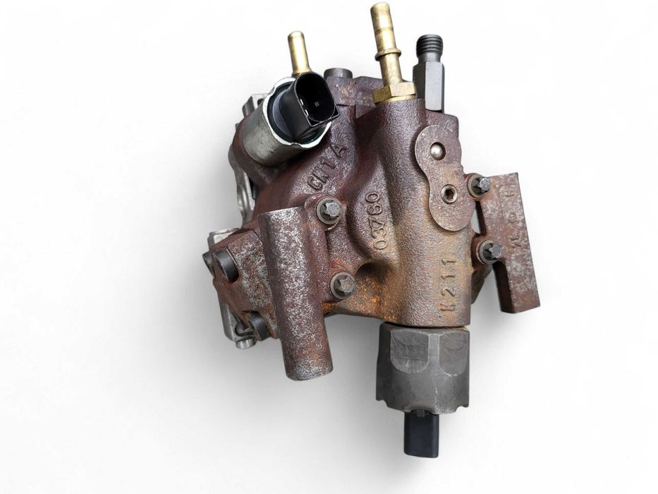 ТНВД топливный насос Citroen C5 C6 Peugeot 407 607 2.7 HDI