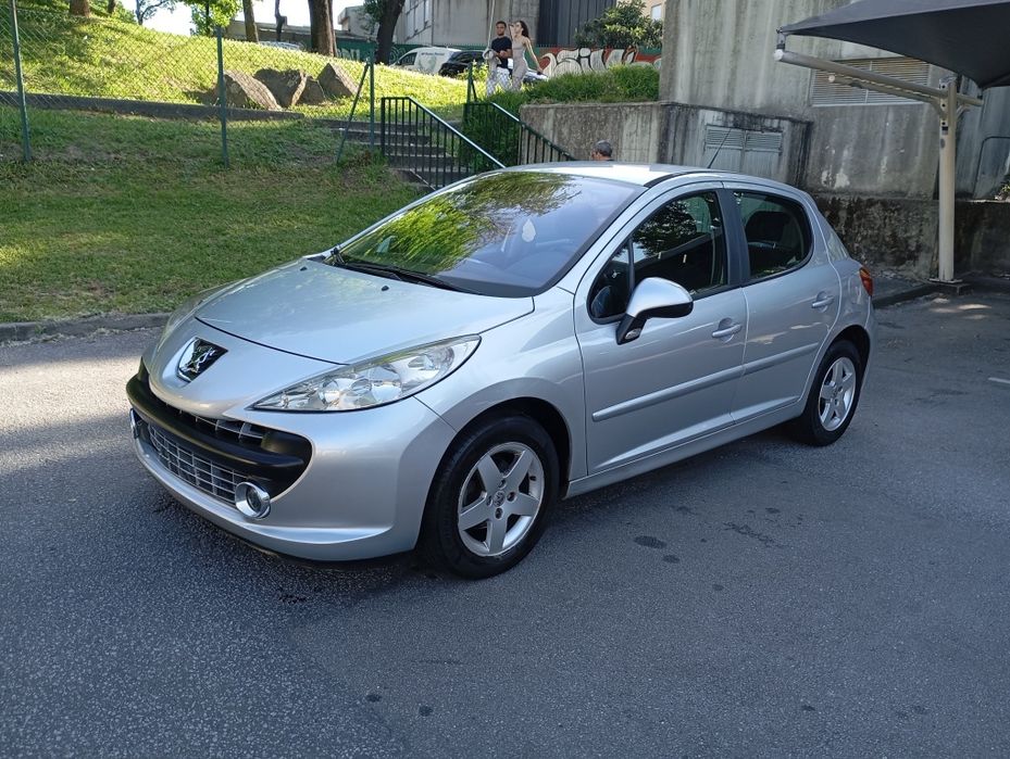 Peugeot 207 168 mil km