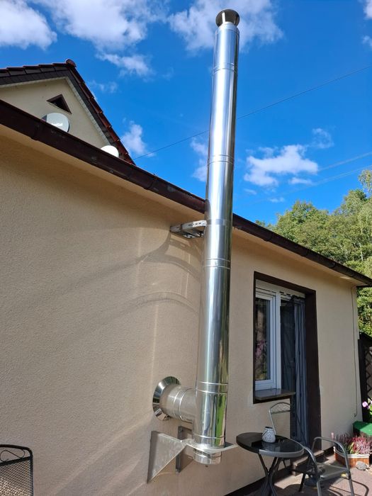 Piecyk żeliwny koza wraz z kominem