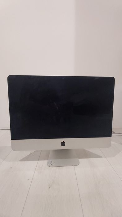 Apple iMac 21,5 late 2012 - dobry stan 

Procesor: Intel Core i5 2.7 G