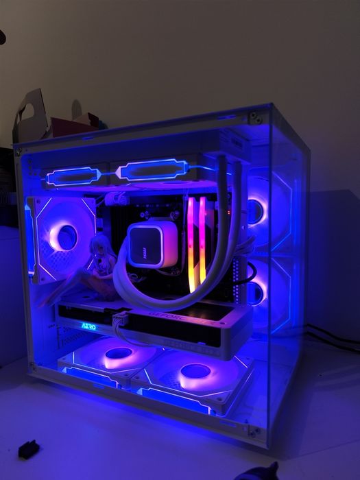 Komputer Gamingowy – RTX 5060 Ti 16GB | R5 7500F | DDR5 32GB | Biały