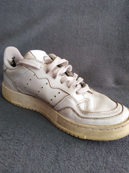 adidas SUPERCOURT. Buty damskie