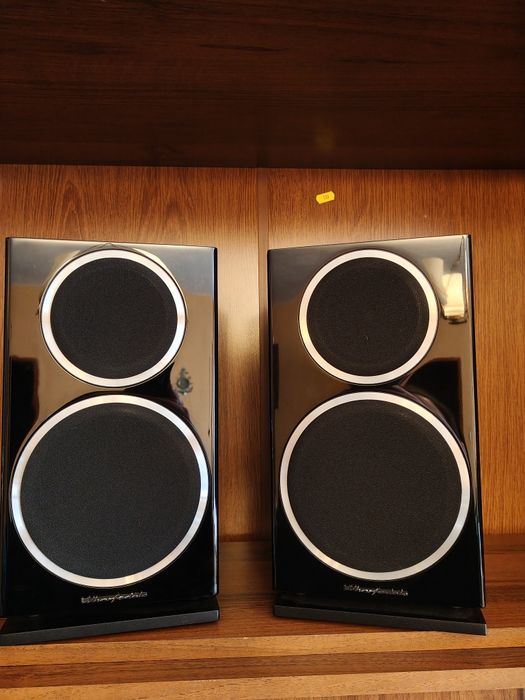 Kolumny podstawkowe Wharfedale DIAMOND 220