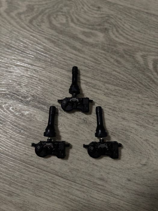 407004 CB0B 407004 CB0A датчик тиску в шинах оригінал нісан рог