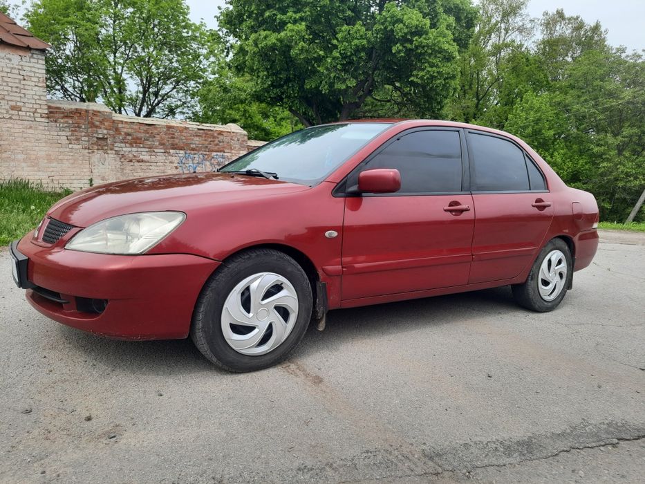 Mitsubishi Lancer