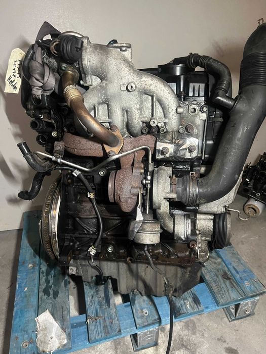 Motor Vw Transporter T6 1.9 TDI ref: AXB