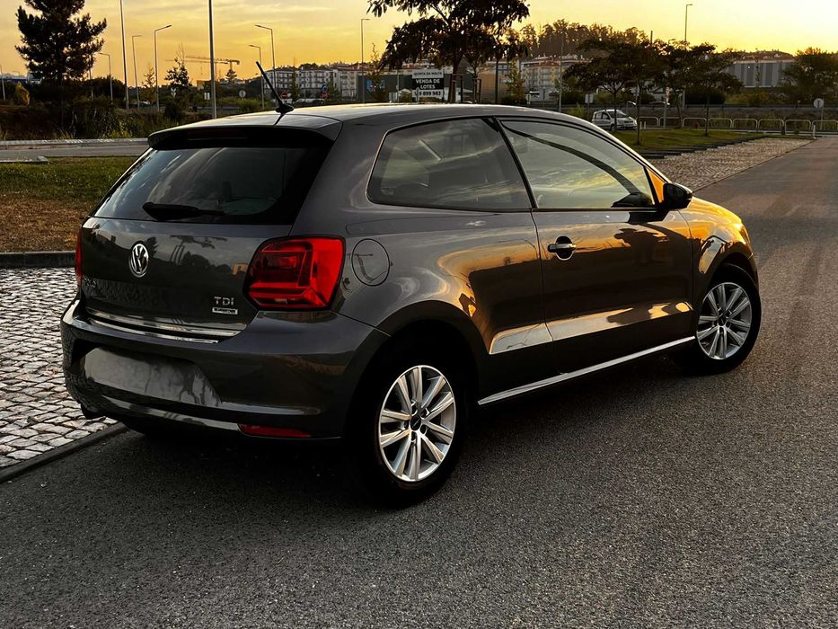 VW Polo 1.4 TDI (2015) – Super Económico!