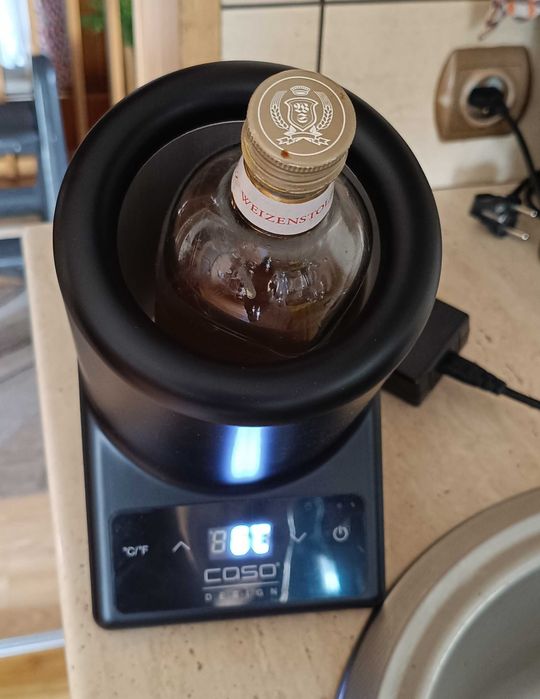 CASO VinoCase BLACK mini lodówka do wina cooler