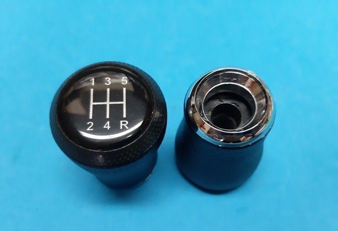 Moca alavanca de velocidades Audi 80 A4 A6 A8    5 e 6v    NOVA