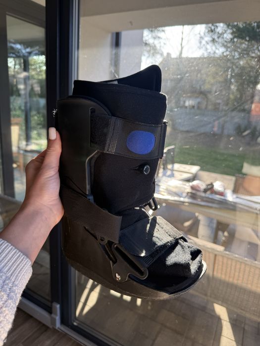 Orteza stopowo-goleniowa niska