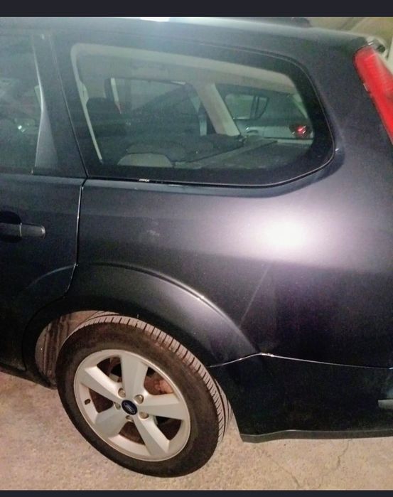 Ford Focus 1.6 TDCI GHIA — photo 4