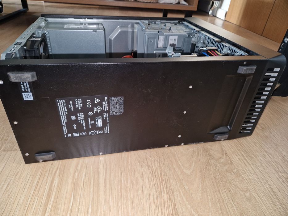 Komputer Dell Inspiron 3847 Procesor i7 16GB RAM 2TB Dysk Windows 10