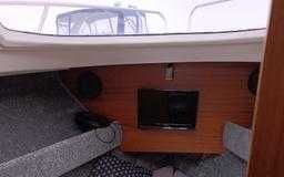 Jacht motorowy AM 780 -hauseboat