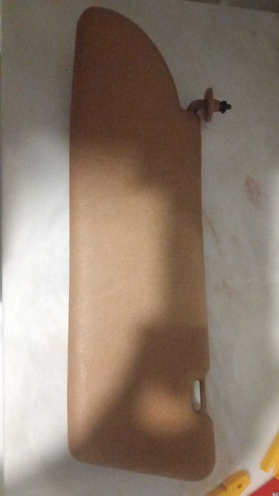 Mercedes W126 Pala de sol direita